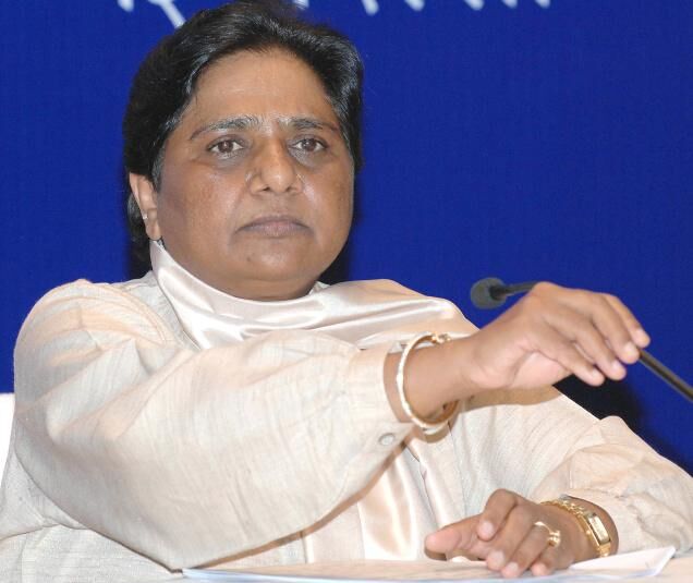 मायावती की निकल जायेगी अब हेकड़ी हो गया मुकद्दमा दर्ज मायावती की निकल जायेगी अब हेकड़ी हो गया मुकद्दमा दर्ज