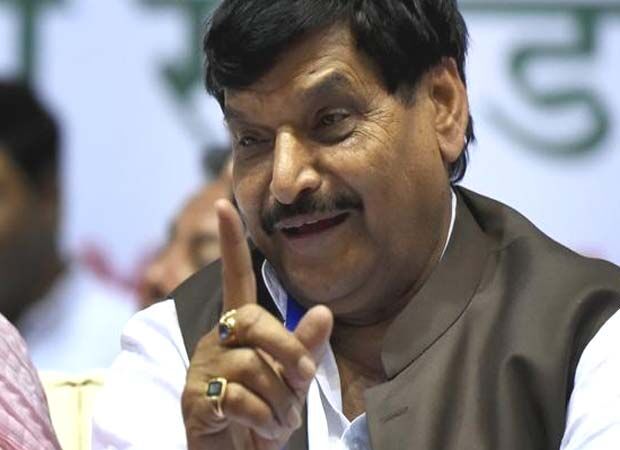 शिवपाल का अखिलेश को अल्टीमेटम, कहा- नेताजी को सौंप दें नेतृत्व, मै बीजेपी में नहीं जाऊगा शिवपाल का अखिलेश को अल्टीमेटम, कहा- नेताजी को सौंप दें नेतृत्व, मै बीजेपी में नहीं जाऊगा