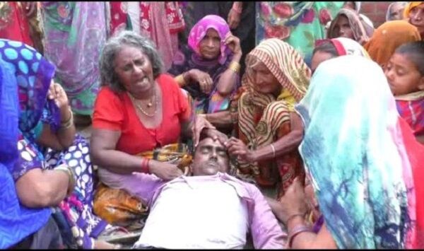 एक बकरी बनी चार लोगों की मौत का कारण एक बकरी बनी चार लोगों की मौत का कारण