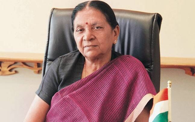 गुजरात की मुख्यमंत्री आनंदी बेन पटेल ने दिया इस्तीफा गुजरात की मुख्यमंत्री आनंदी बेन पटेल ने दिया इस्तीफा