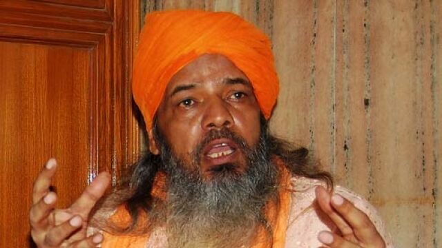 गौमांस की आड़ में देश को गृह युद्ध की तरफ धकेला जा रहा है -अजमेर दरगाह दीवान गौमांस की आड़ में देश को गृह युद्ध की तरफ धकेला जा रहा है -अजमेर दरगाह दीवान