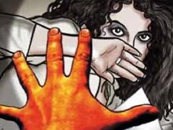 कोचिंग संचालक पर छात्राओं से छेड़खानी का आरोप, गिरफ्तार कर भेजा जेल कोचिंग संचालक पर छात्राओं से छेड़खानी का आरोप, गिरफ्तार कर भेजा जेल